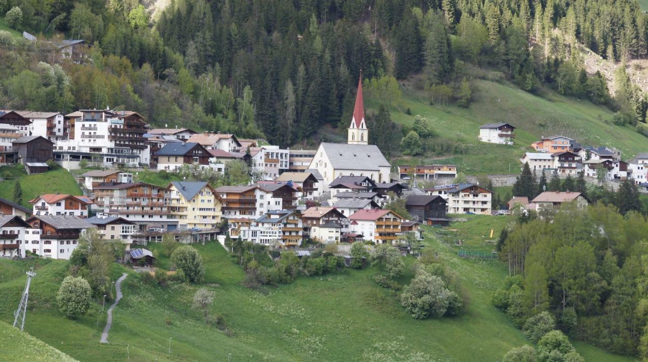 Apart Garni Dorfblick Hotel Kappl  Exterior foto